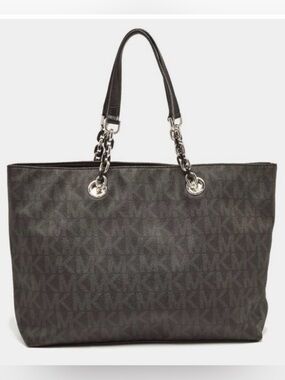 MICHAEL Michael Kors - Cynthia Black Monogram Tote